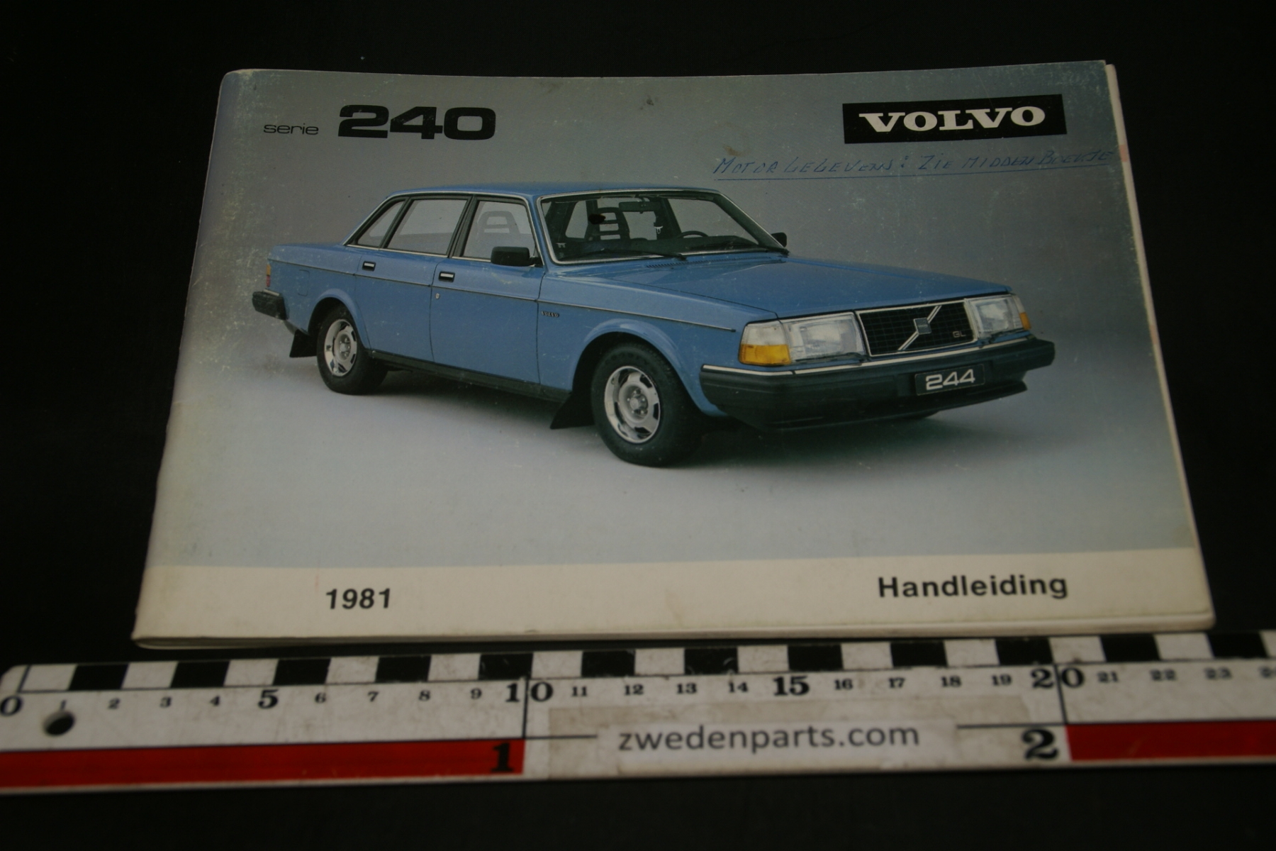 DSC02083 1981 instructieboekje origineel Volvo serie 240 artnr. TP2060