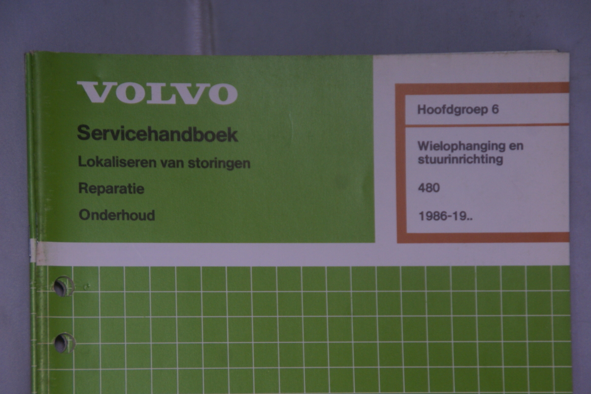 DSC06626 1986 servicehandboek  6 wielophanging origineel Volvo 480 artnr. TP35391 20